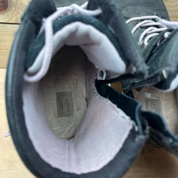 Womens UGG KOREN Black Leather Buckle Boots Size 6 - Picture 12 of 15